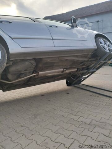 Tilting vehicle lift PS-01 Protable PS-01