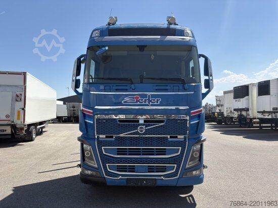 Logging truck VOLVO FH 16 750 6X4R HOLZTRANSPORTER MIT PENZ 12Z KRAN, RETARDER