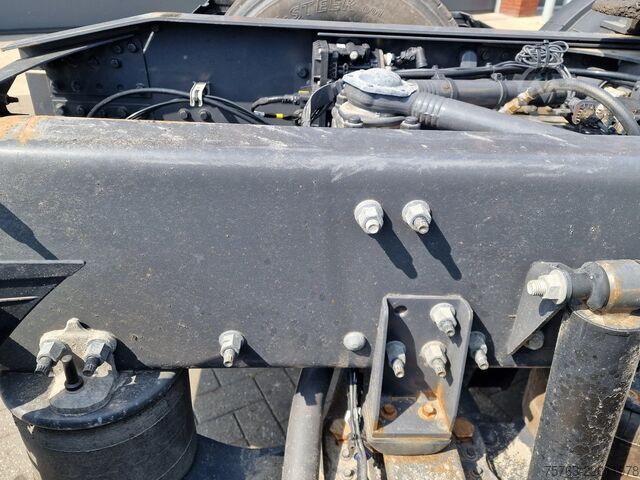 Standard-SZM Volvo FH 13.500 Globetrotter XL 6x2 - Retarder - Full...