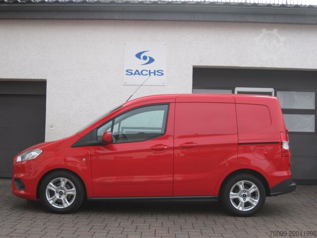 Panel van Ford Courier Limited Navi Kamera 2xSchiebetür