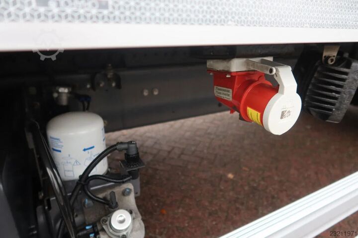 Volvo FE Volvo FE 280 4x2 Carrier Supra 1250 Koel/Vries+ BAR klep 2000 kg Volvo FE Volvo FE 280 4x2 Carrier Supra 1250 Koel/Vri...