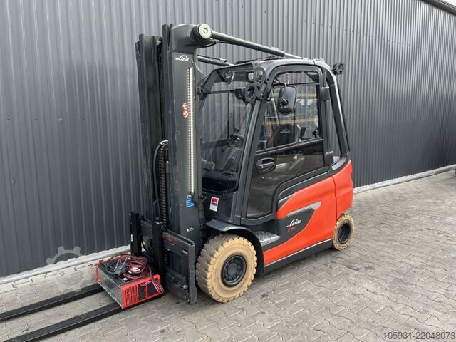 Electric 4-wheel forklift Linde E30-01