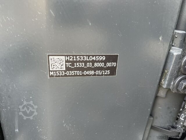 Electric 4-wheel forklift Linde E30-01