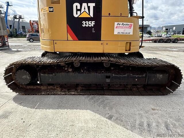 Raupenbagger Caterpillar 335FL