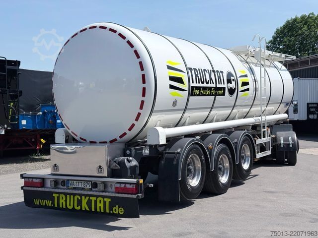 Tanker semitrailer KÄSSBOHRER V2A 28 cbm, APOLLO-Pumpe, Leer nur 5,5 to.