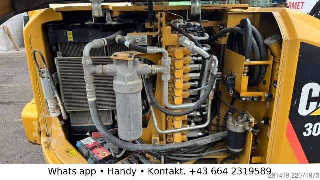 Chain excavator CATERPILLAR 308 E2CR  Kettenbagger / Schild Powertilt Bj2014