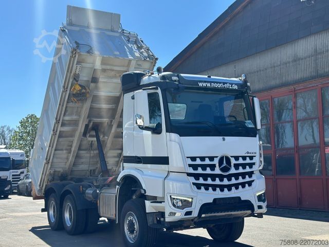 Three-sided tipper truck MERCEDES-BENZ 3345 6x6 Meiller DSK 1,20m Bordwände AHK Hydr.