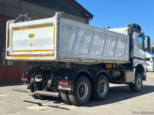Three-sided tipper truck MERCEDES-BENZ 3345 6x6 Meiller DSK 1,20m Bordwände AHK Hydr.