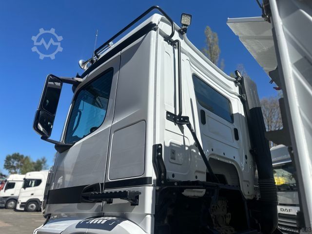 Three-sided tipper truck MERCEDES-BENZ 3345 6x6 Meiller DSK 1,20m Bordwände AHK Hydr.