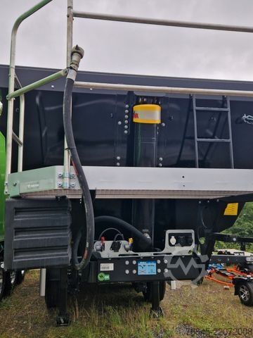 Tipper semitrailer WIELTON Strong Master HARDOX 26m3 Stahlmulde HP SOFORT