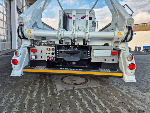 Skip truck IVECO AS280X58Y/ PS ON Meiller AK 16. T Funk AHK Cam