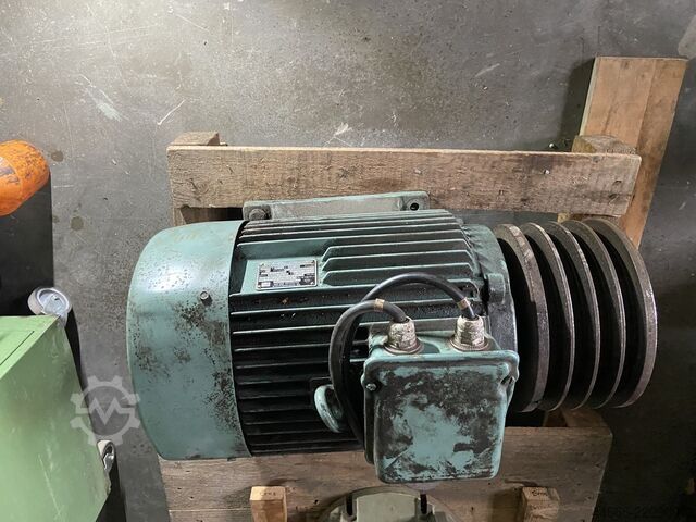 Electric motor VEB Elektromotorenwerk KMER 160 LB ACP