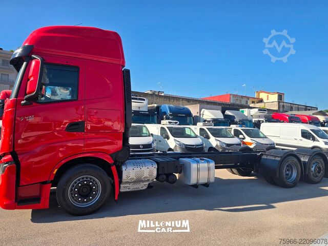 Truck chassis IVECO SWAY 480 TELAIO 9,60 RETARDER 12/2021