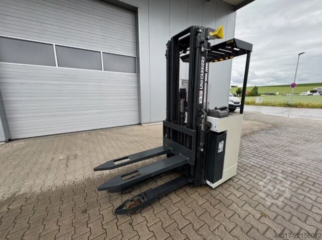 Unicarriers Sitz-Hochhubwagen Triplex 48 UniCarriers 