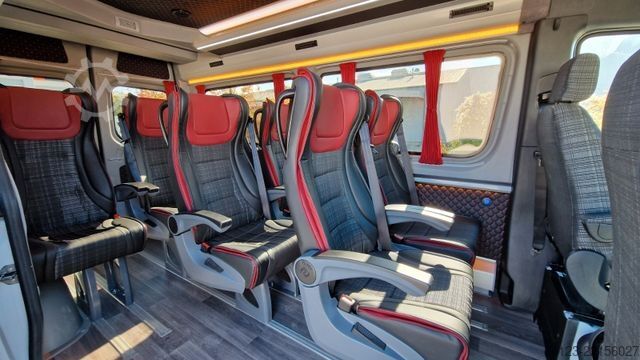 Kleinbus MERCEDES-BENZ Sprinter 315 Tourer 9 SS VIP Systemboden