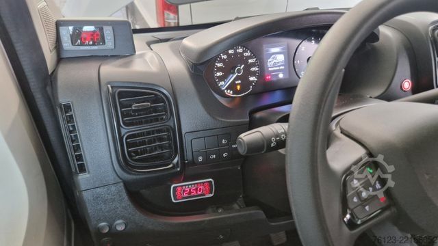 Kleinbus Opel Movao Fiat Ducato Systemboden Rolli