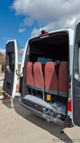 Kleinbus MERCEDES-BENZ 8 Sprinter Lord Light 22 Sitzer Vorlauffahrzeug
