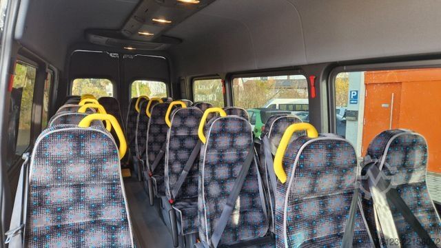 Kleinbus MERCEDES-BENZ 8 Sprinter Lord Light 22 Sitzer Vorlauffahrzeug