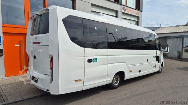 Kleinbus IVECO 2x Daily 70 Lagerfahrzrug Ferqui Sunrise 2,5 m B
