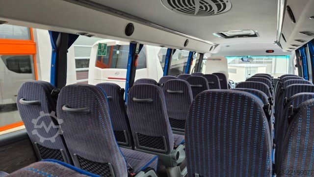 Kleinbus IVECO 2x Daily 70 Lagerfahrzrug Ferqui Sunrise 2,5 m B