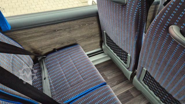 Kleinbus IVECO 2x Daily 70 Lagerfahrzrug Ferqui Sunrise 2,5 m B