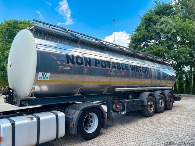 Tanker semitrailer BERGER SAPL 24 SATA Tankauflieger