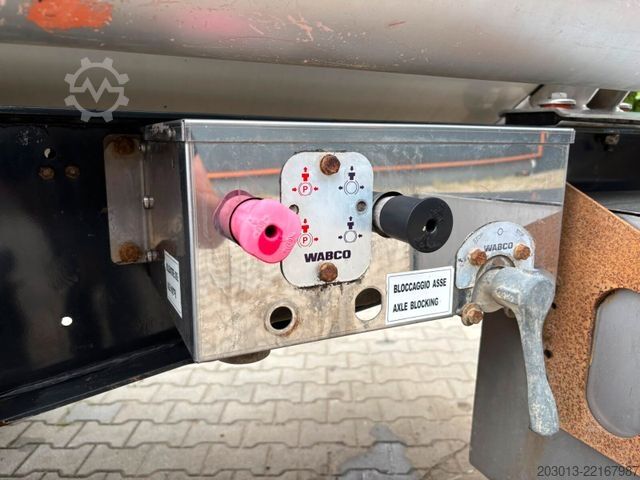 Tanker semitrailer MENCI SA105-SA35A Tankauflieger