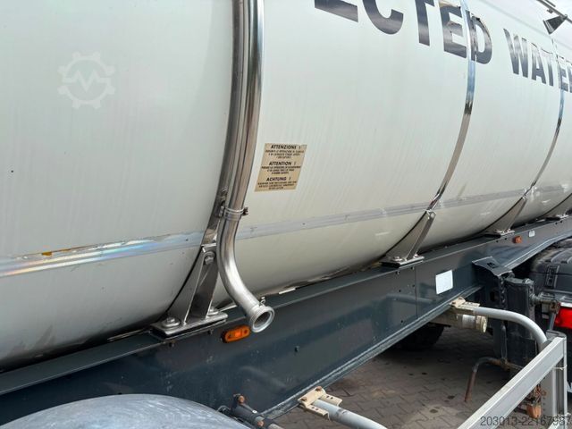 Tanker semitrailer MENCI SA105-SA35A Tankauflieger