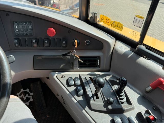 Other VOLVO A25G Dumper 9.564 h Baujahr 2021