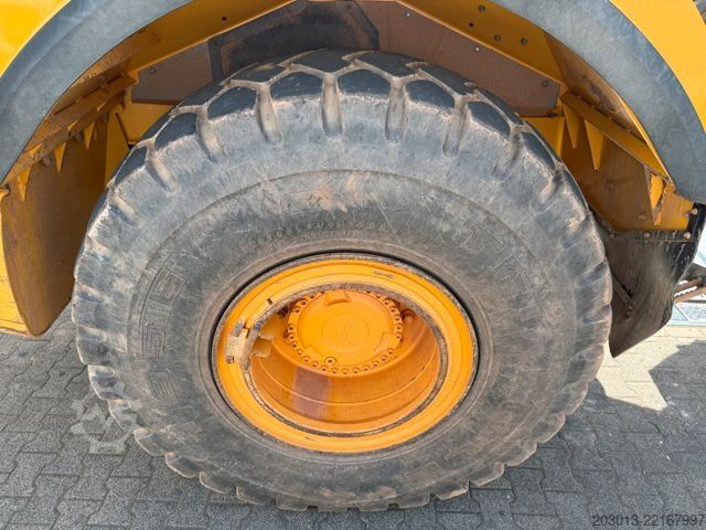 Other VOLVO A25G Dumper 9.564 h Baujahr 2021