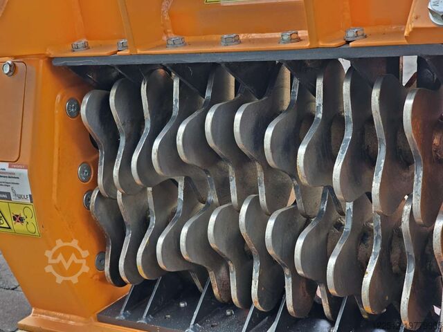 Schaufelseparatoren Wolf Technik für Baumaschinen Terra-Star TSE.052.S104