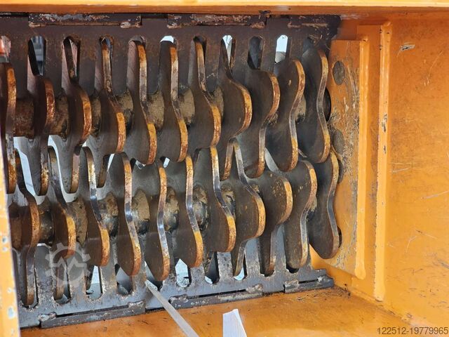 Schaufelseparatoren Wolf Technik für Baumaschinen Terra-Star TSE.052.S104