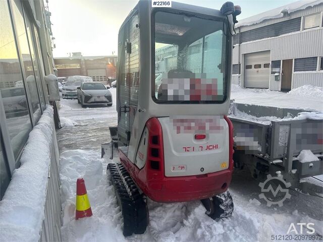 Crawler excavator Takeuchi TB216 mini digger w/ 3 buckets. See hours! WATCH V