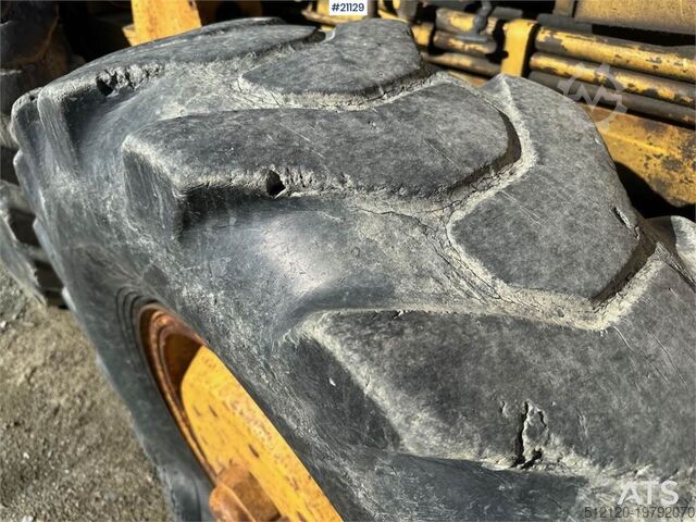 Grader Nordverk 130 HVT grader w/ extra tires on rim. WATCH VIDEO.