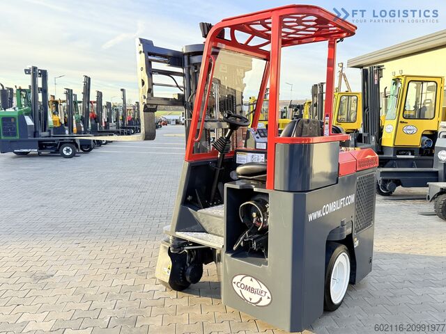 4-way forklift Combilift C3000CB GAS TRIPLEX 4900 FREE-LIFT