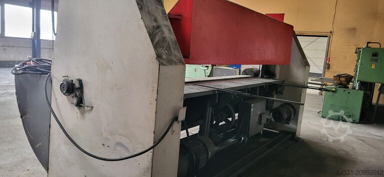 Hydraulic folding machine ONISMA P 3 x 10