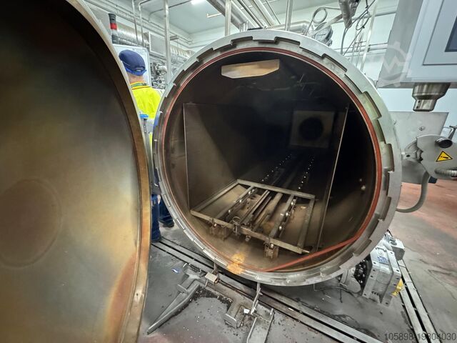 Lagarde 4-Wagen-Autoklaven x 2 aus 2016. Wenig Betriebsstunden. Lagarde 2 BE