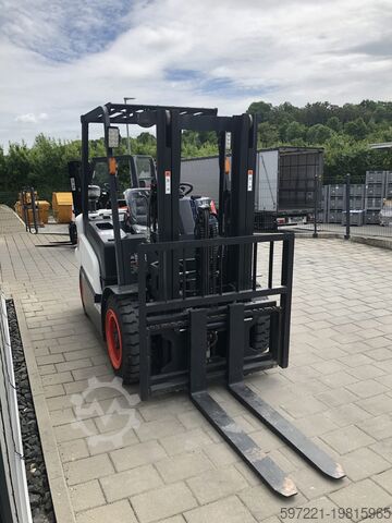 Diesel Forklifts Bobcat D30NX
