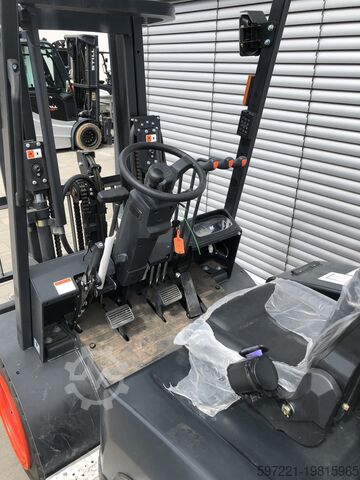 Diesel Forklifts Bobcat D30NX