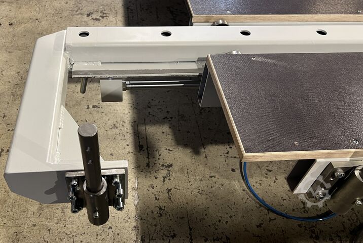 Assemble Station KomTec Universal GPM timber fram KomTec 