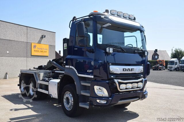 Hook arm system DAF CF 530 +hooklift