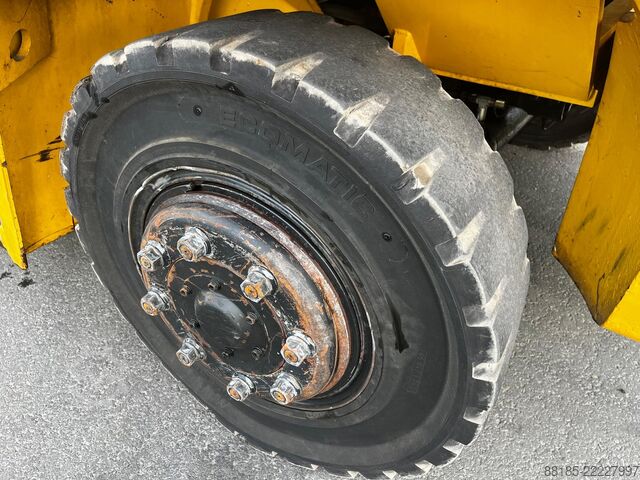 Forklift Hyundai 70D-7E