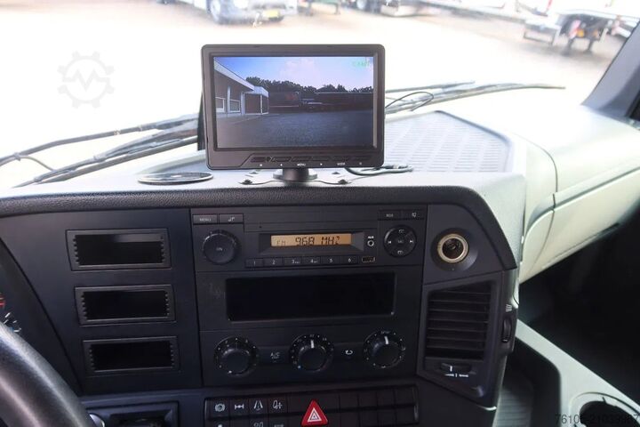 Box body Mercedes-Benz Antos 2127 L Bak + klep 2000 kg Euro 6