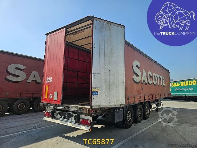 Sliding tarpaulins Schmitz Cargobull 