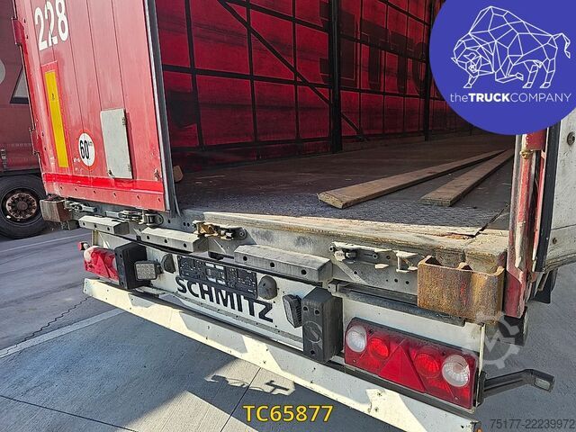 Sliding tarpaulins Schmitz Cargobull 