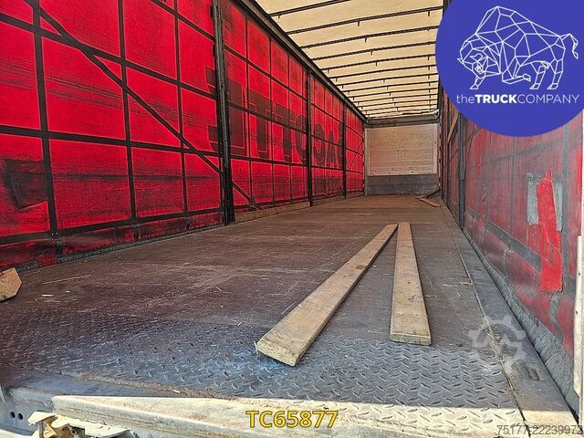 Sliding tarpaulins Schmitz Cargobull 