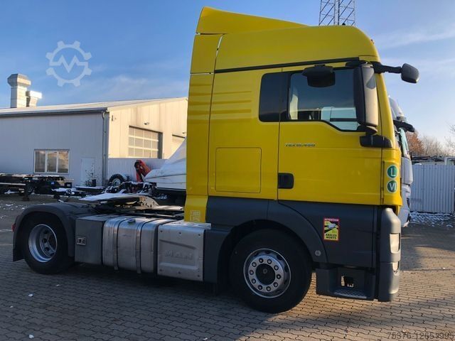 Standard tractor unit MAN TGX 18.460 XLX 4x2 Klima 2 Tanks