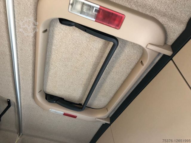 Standard tractor unit MAN TGX 18.460 XLX 4x2 Klima 2 Tanks