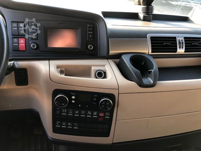 Standard tractor unit MAN TGX 18.460 XLX 4x2 Klima 2 Tanks