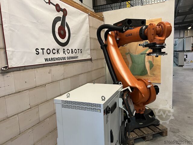 Industrial robot KUKA KR210 R3300 Ultra K / FLR